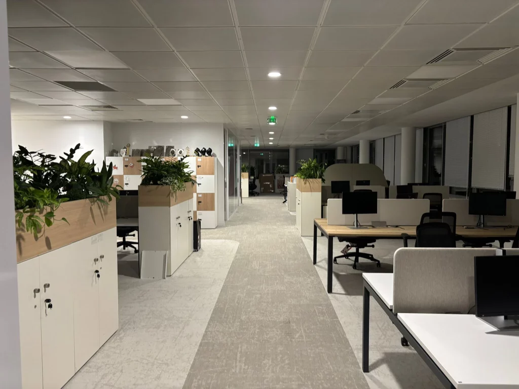 entretien quotidien locaux et bureaux - Challenge Services nettoyage B2B Île-de-France